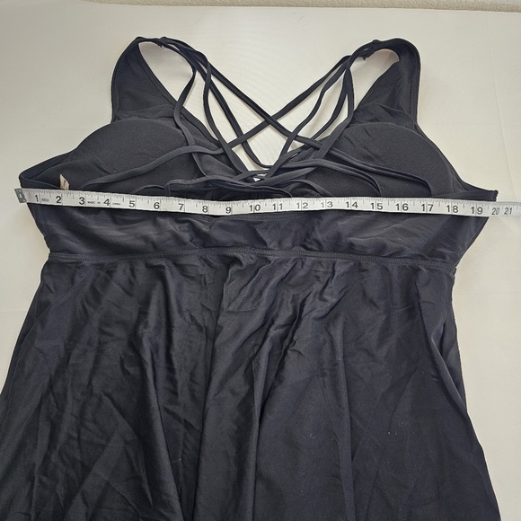 NWT Aqua Eve Black V-Neck Strappy Back Tankini Top Size 20W Swim Paddle Surf - Picture 6 of 8